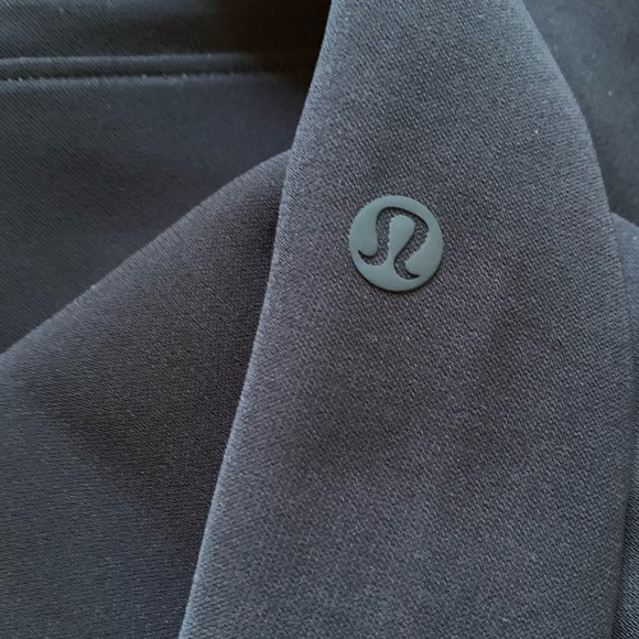 Lululemon black on the fly full length Pants - Picture 6 of 12